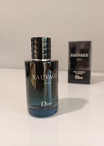 Dior Sauvage Parfüm Erkekler için