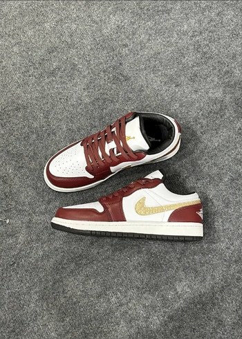 Nike jordan Bordo