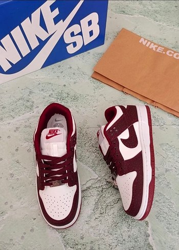 Nike dunk Bordo