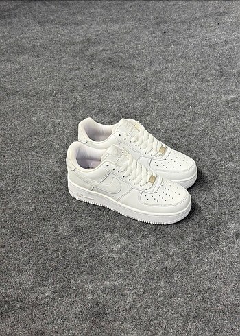 Nike Air Force 1low