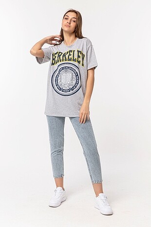 Berkeley baskılı oversize tshirt