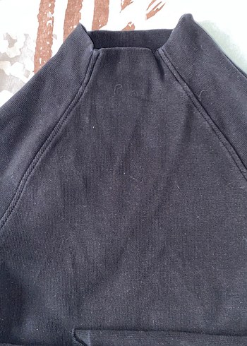 Siyah Boğazlı, Kemerli Kadın Crop Top - Görsel 3