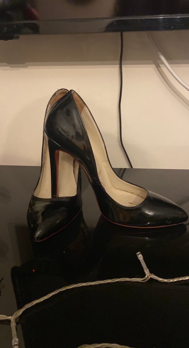 Siyah Parlak Rugan Stiletto Topuklu Kadın Ayakkabı - Görsel 5