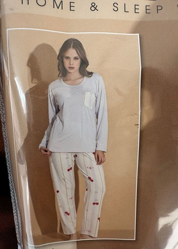m Beden Boyraz Uzun Kollu Beyaz Kadın Pijama Takımı