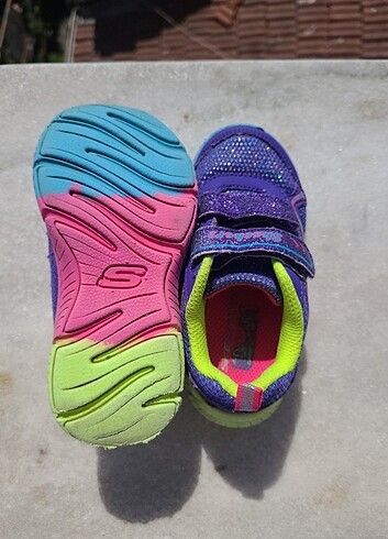 23 Beden mor Renk Skechers Cocuk Ayakkabı