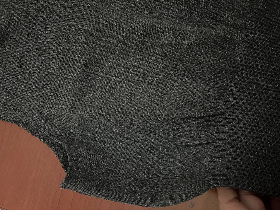 Gri v yaka süveter - Görsel 4