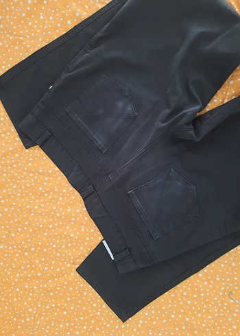 Düğmeli Siyah Kumaş Okul Pantolonu - Görsel 7