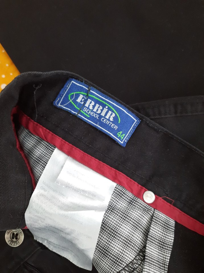 Düğmeli Siyah Kumaş Okul Pantolonu - Görsel 2