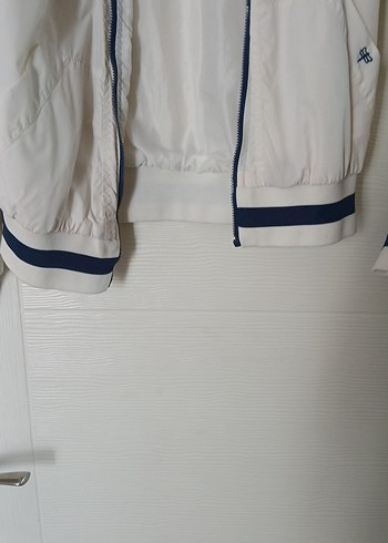 Beyaz Fermuarlı Uzun Kollu Kadın yağmurluk - Görsel 2