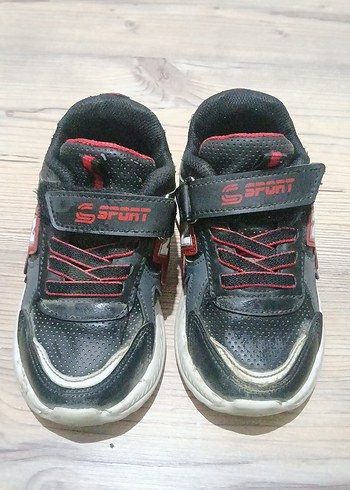 Kızgın Kırmızı Desenli Erkek çocuk Spor Ayakkabısı