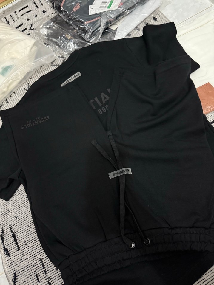 Siyah Essentials Baskılı Erkek Tişört - Görsel 3