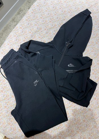 Nike Kapüşonlu Eşofman Takımı - Görsel 2
