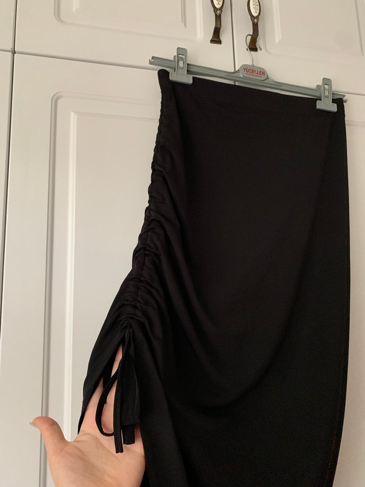 Drapeli Siyah Midi Kadın Etek - Görsel 2