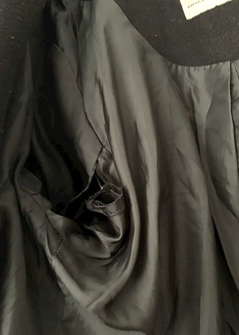 Düğmeli Siyah Uzun Kaban - Görsel 4