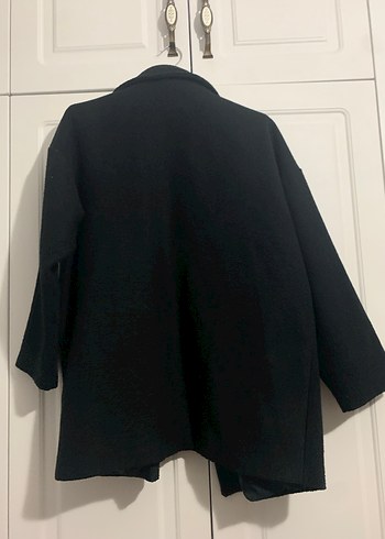 Siyah kısa Oversize Kaban - Görsel 4