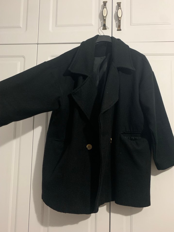 Siyah kısa Oversize Kaban - Görsel 2