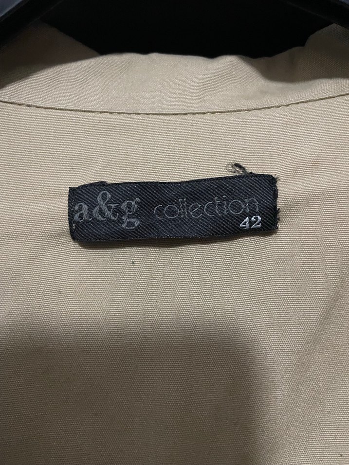 Bej Düğmeli Uzun Kadın Trençkot - Görsel 2