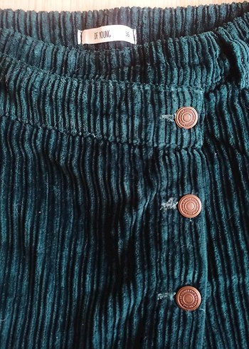 Düğmeli yesil etek - Görsel 2