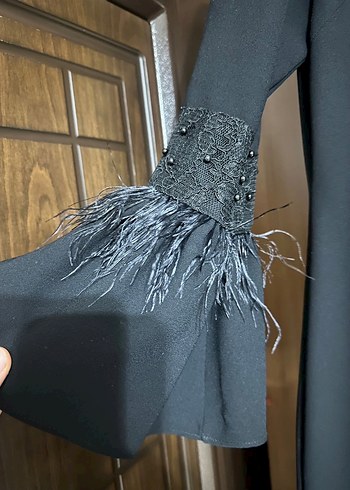 l Beden Uzun Kollu Siyah Gotik Nakışlı Elbise