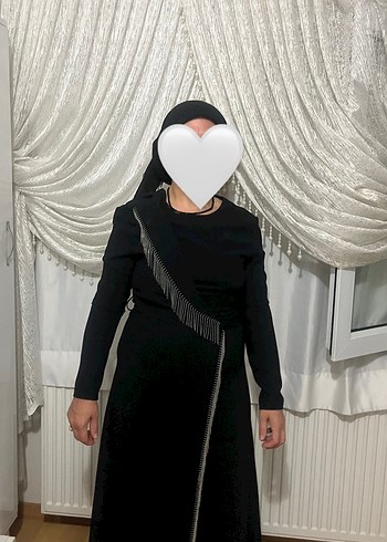 Uzun Siyah Gotik Drapeli Tesettür Abiye Elbise