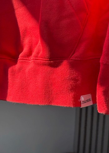 Pull and bear Kırmızı Kapüşonlu Fermuarlı Sweatshirt - Görsel 4