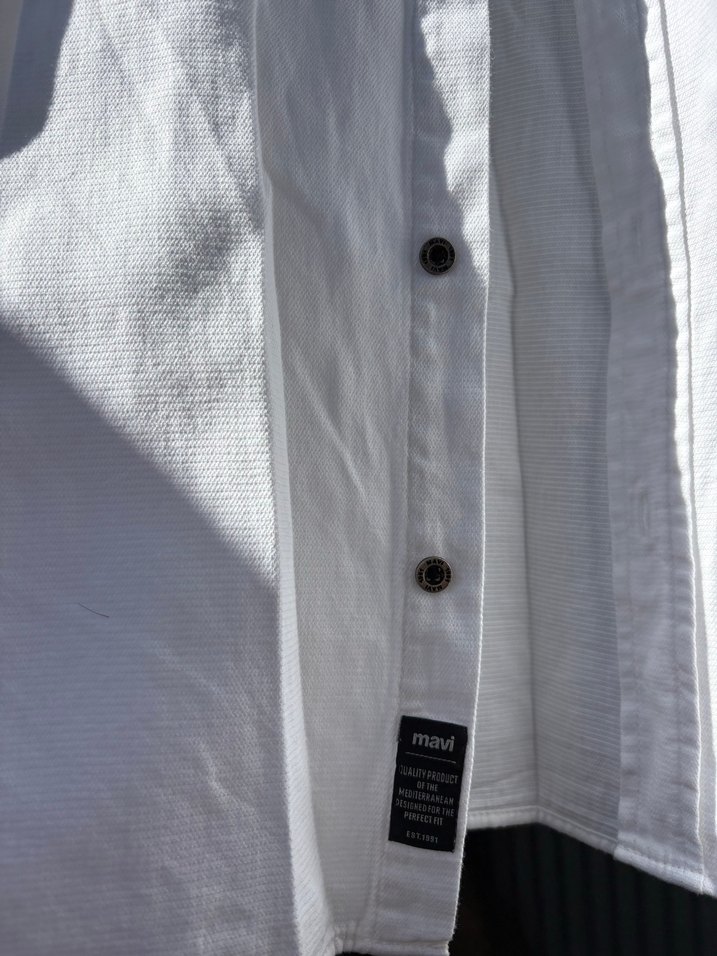 Mavi Beyaz Transparan Keten Kadın Gömlek - Görsel 3