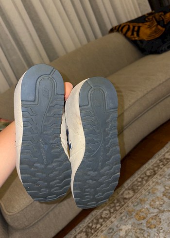 New balance Gri Kadın Spor Ayakkabı Velcro Detaylı - Görsel 3