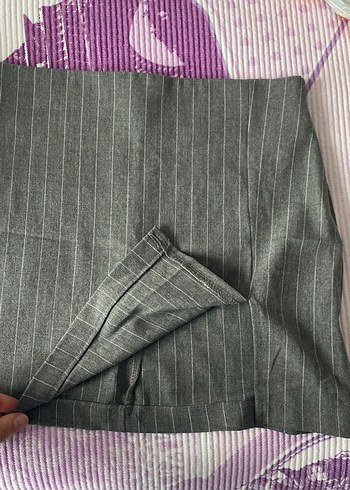 Zara Gri Yırtmaçlı Mini Etek