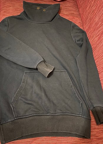 Yüksek yakalı sweat