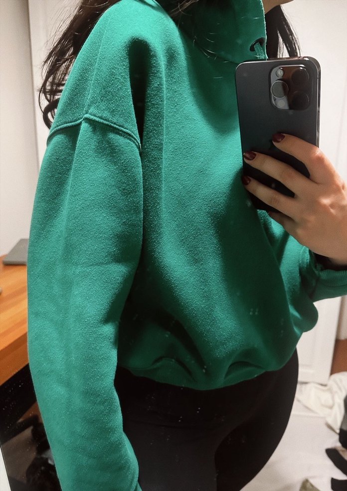 Zara Kadın Yeşil Kapüşonlu Crop Sweatshirt - Görsel 2