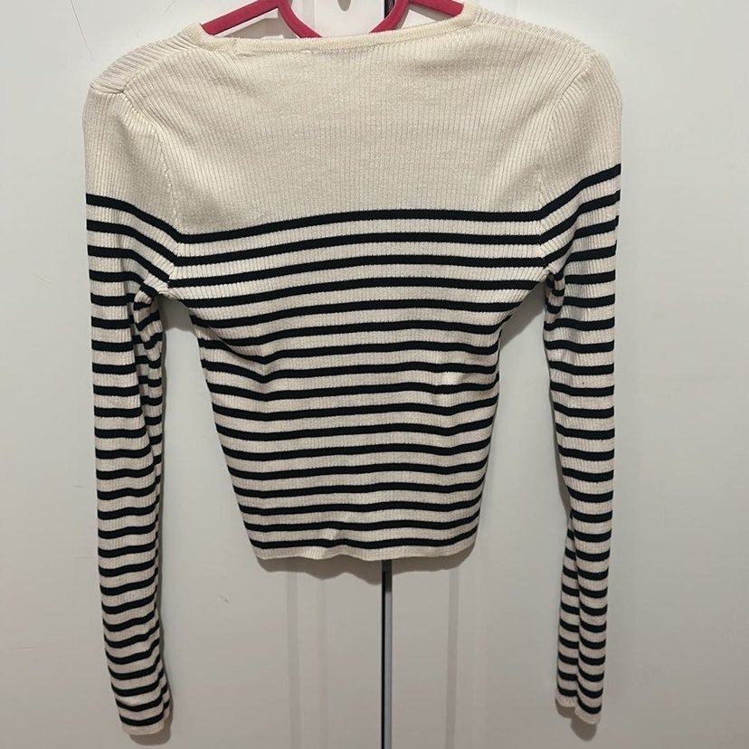 Çizgili Beyaz Gri Örgü Kadın Kazak - Görsel 4