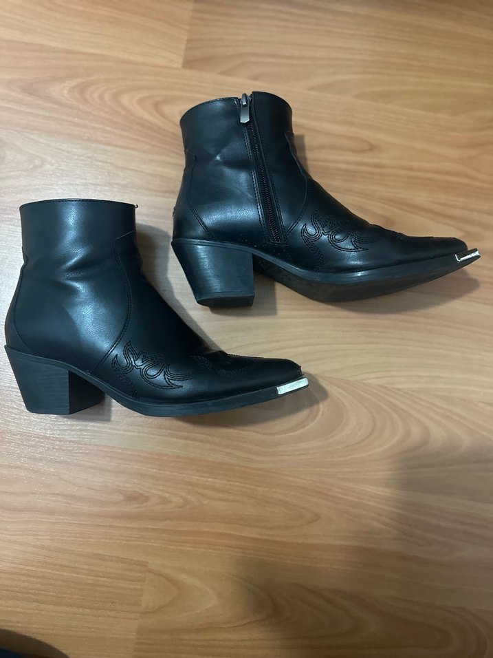 Kadın Siyah Kovboy Bot - Görsel 4