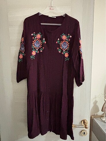 Günlük bordo çiçekli elbise