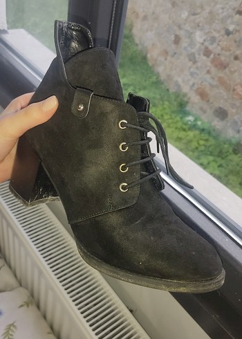 Bambi Kadife topuklu ayakkabı