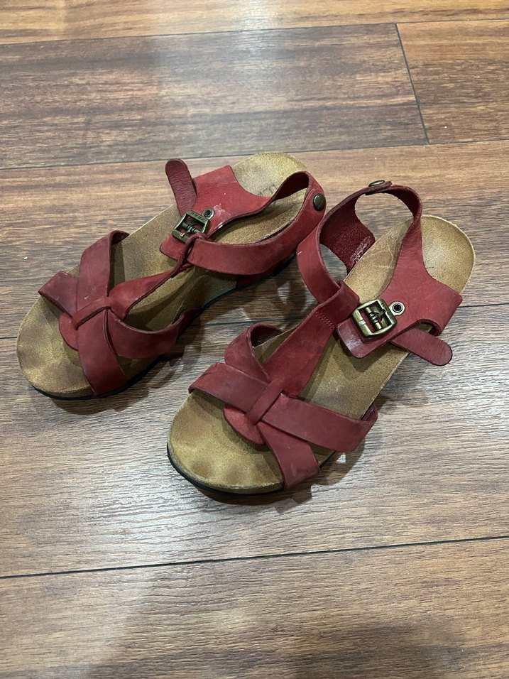 Kırmızı Süet Dolgu Topuklu Kadın Sandalet - Görsel 2