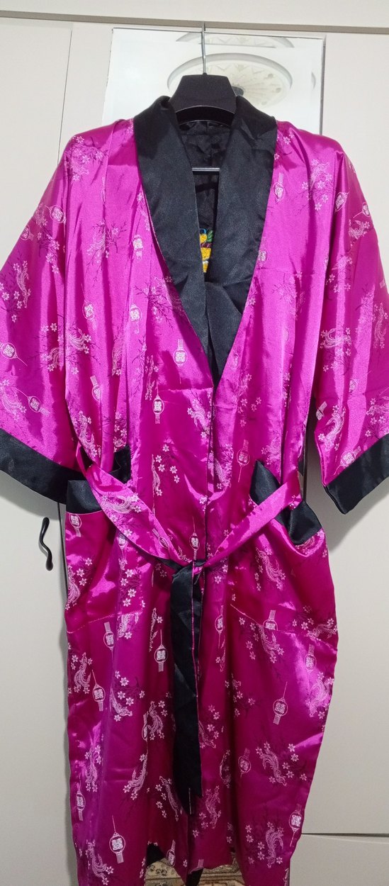 Renkli Desenli Uzun Kadın Sabahlık - Görsel 2