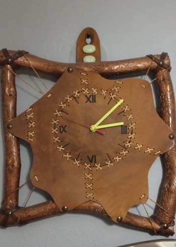 Deri Detaylı Kahverengi Duvar Saati - Görsel 5