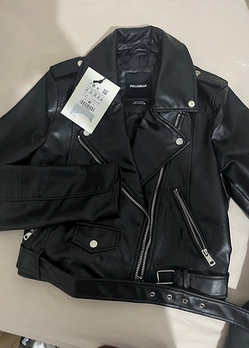 Pull&Bear Siyah Deri Biker Ceket Kemerli