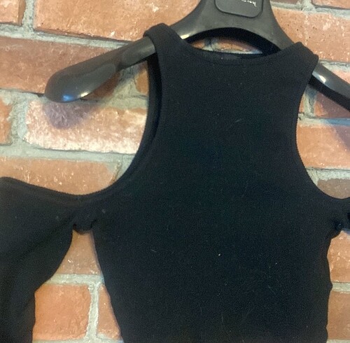 Omuz dekolteli body