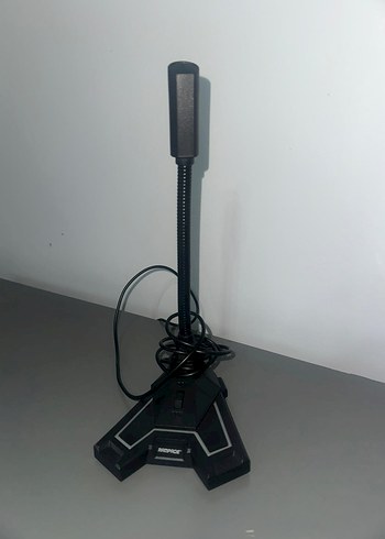 Kablolu kırmızı siyah klavye ve siyah mause ile siyah mikrafon - Görsel 10