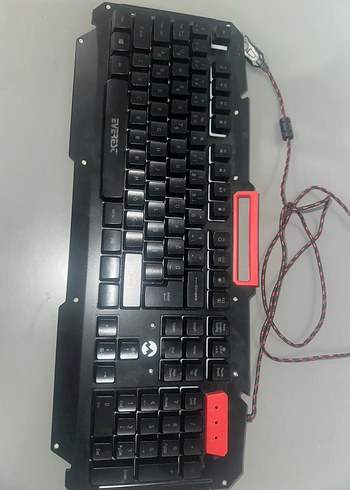 Kablolu kırmızı siyah klavye ve siyah mause ile siyah mikrafon - Görsel 2