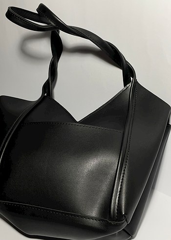 Kadın Siyah Deri Minimalist Çanta