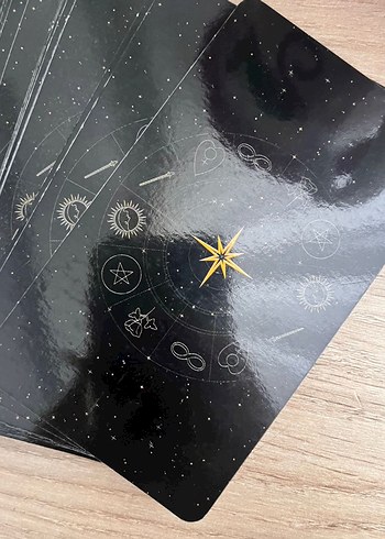  Beden Renk Astroloji ve Kehanet Kitabı