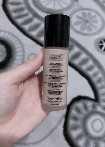 Deborah Milano 2'si 1 Arada Fondöten ve Kapatıcı - Görsel 2