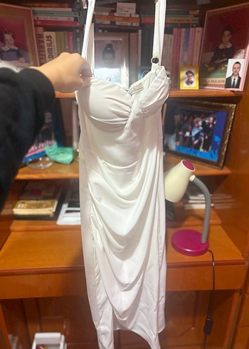 Beyaz Nikah Elbisesi - Görsel 3