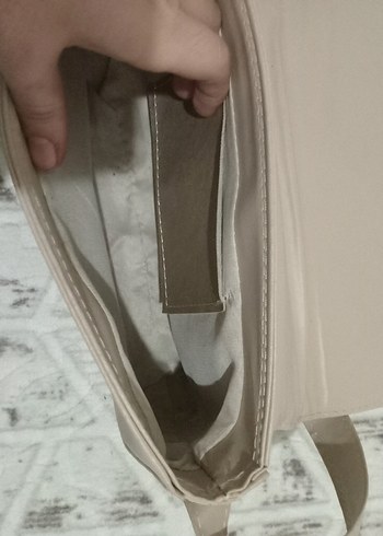 Bej Deri Fermuarlı Kadın Çanta - Görsel 3