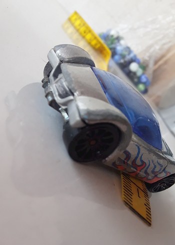 Gri Oyuncak Araba Modeli