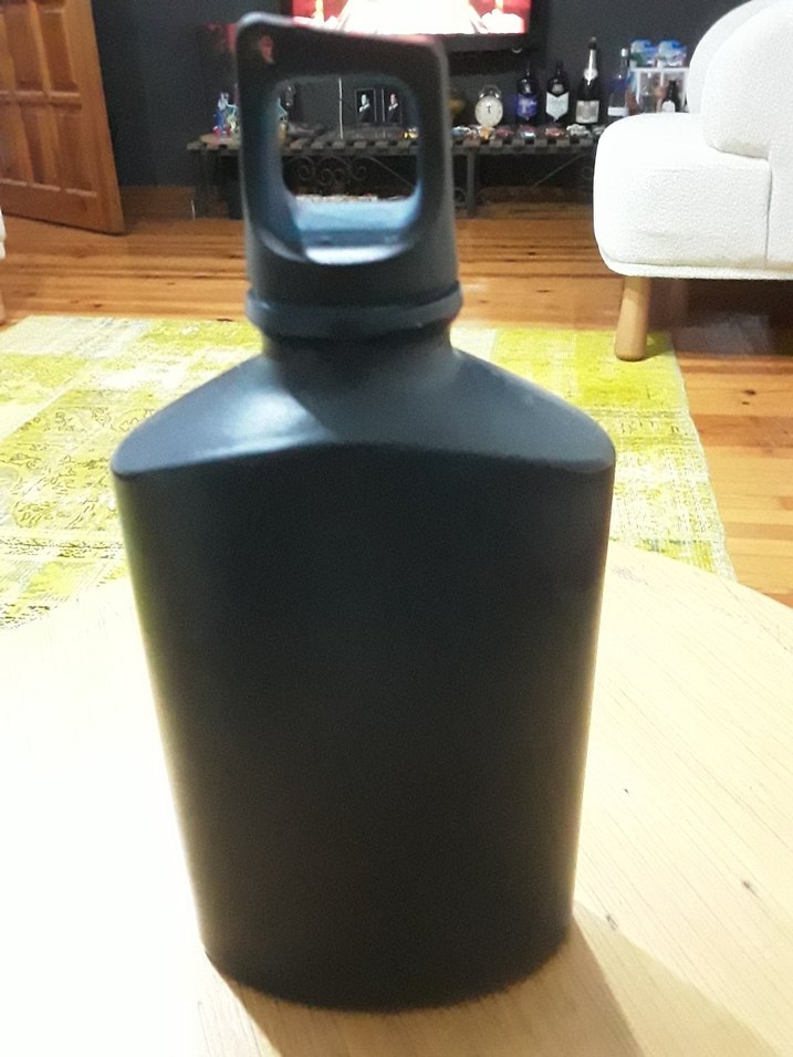 Çocuklar için Siyah Termos Matara - Görsel 3