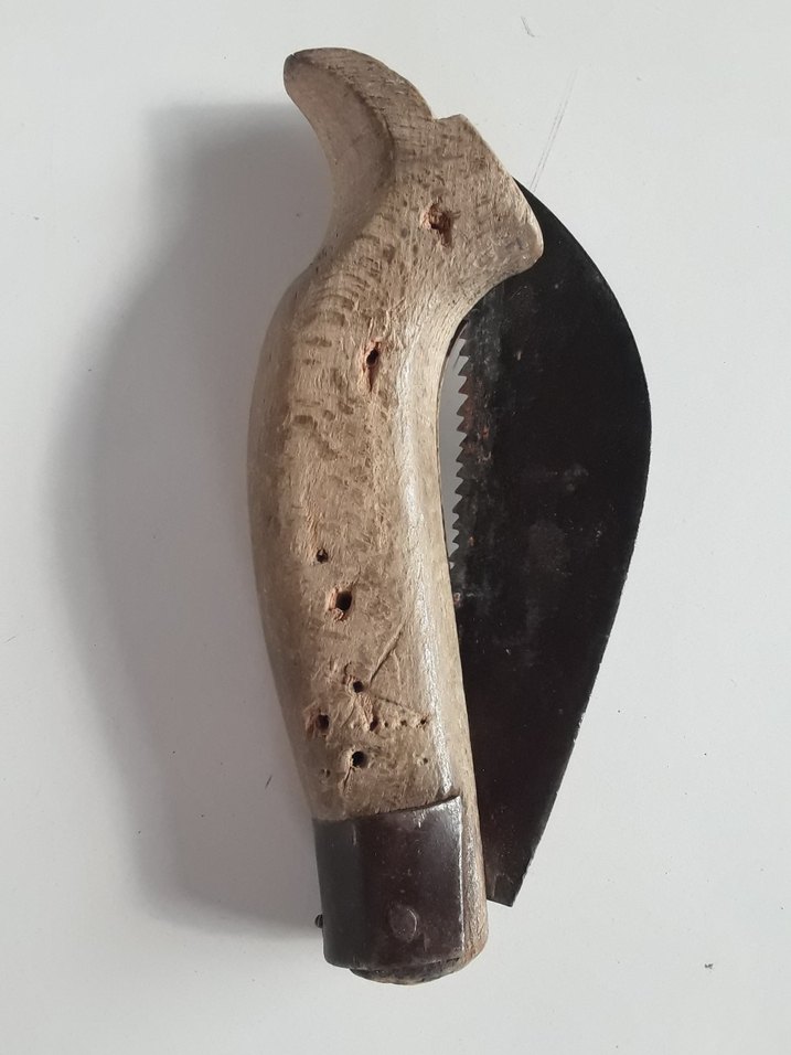 Koyu Bej Ahşap Saplı Katlanır Bıçak - Görsel 2