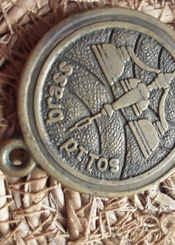 Altın Renkli Anahtarlık - Görsel 2